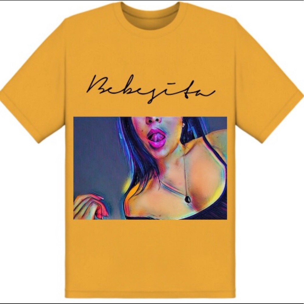 🚨 Now available 💣 🔥💥Bebesita graffic tee